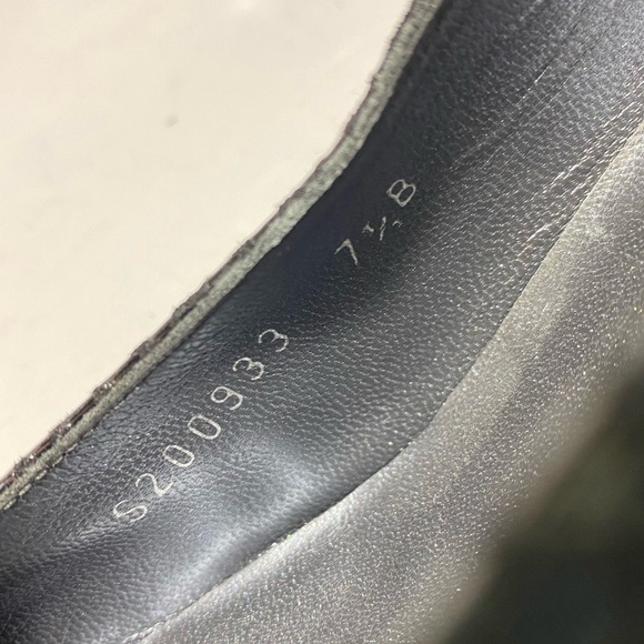 Stuart Weitzman Black Leather Square Toe Heels Pumps.Size 7.5 - Picture 13 of 15